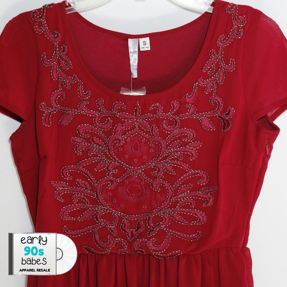 Pink Buoy - Francesca’s Kimber Red Beaded Dress - Picture 4 of 6